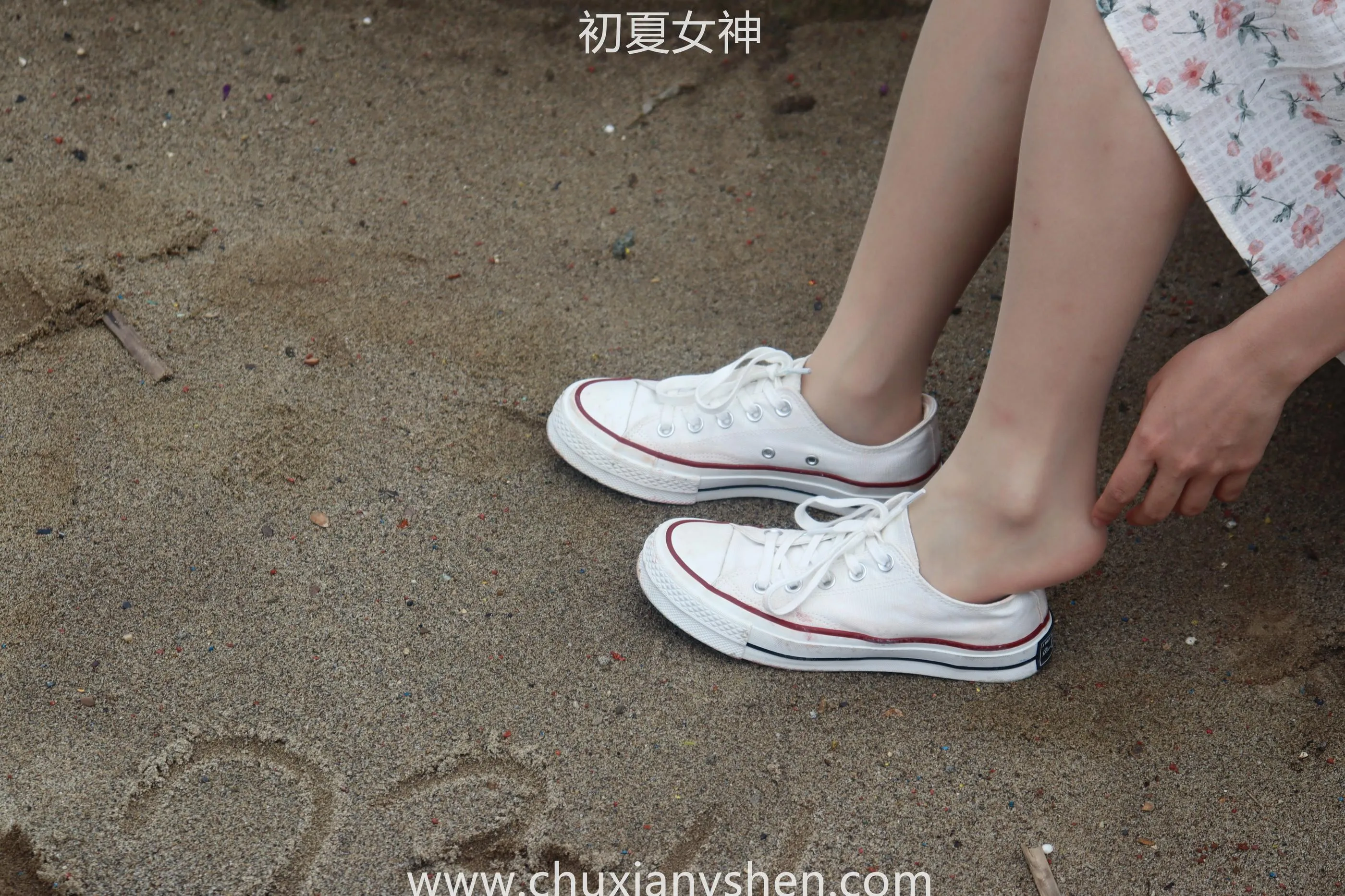 初夏女神 NO.050 双双 公园游玩 [221P]插图9